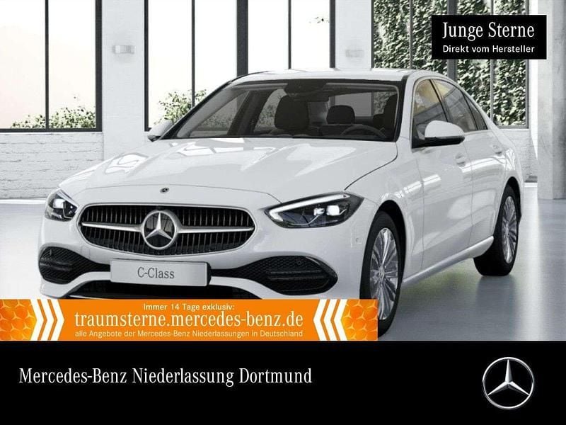 Weiß Gebraucht 2024 Mercedes C180 Advanced Limousine | 36.990 € (Guter Preis) - Bild 1/3