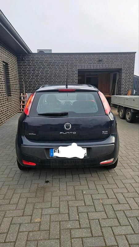 Gebraucht Fiat Punto 65 PS (47 kW) 2010 Kleinwagen