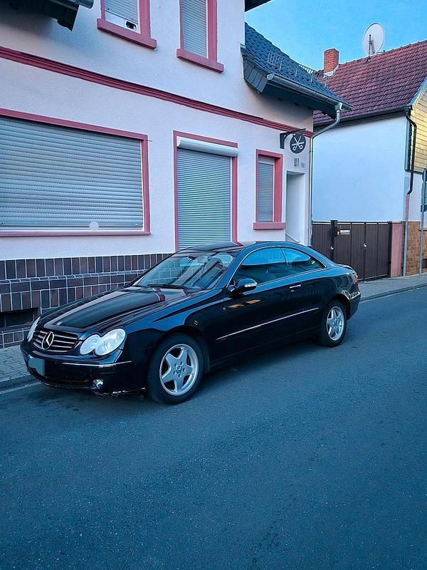 Schwarz Gebraucht 2003 Mercedes CLK270 Coupé | 3.000 € (Fairer Preis) - Bild 1/4