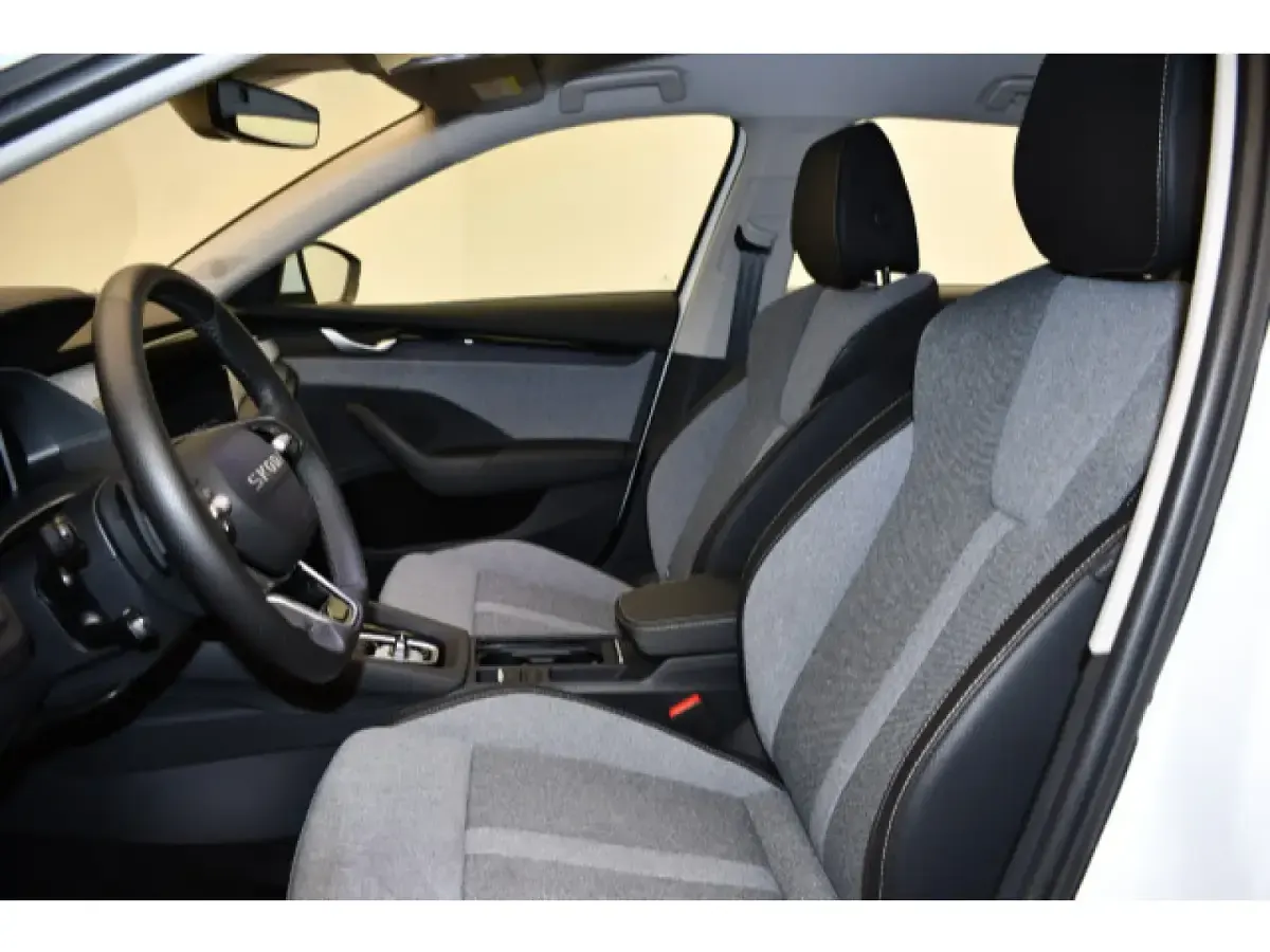 Gebraucht Skoda Octavia Selection 116 PS (85 kW) 2025 Kombi
