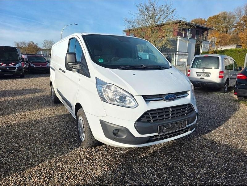 Weiß Gebraucht 2017 Ford Transit Custom Trend Van / Kleinbus | 5.999 € - Bild 1/4