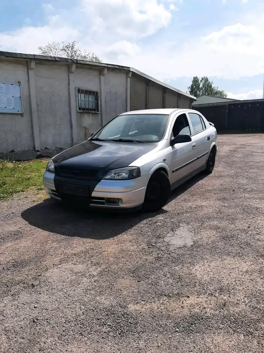 Gebraucht Opel Astra 101 PS (74 kW) 2002 Grau Coupé