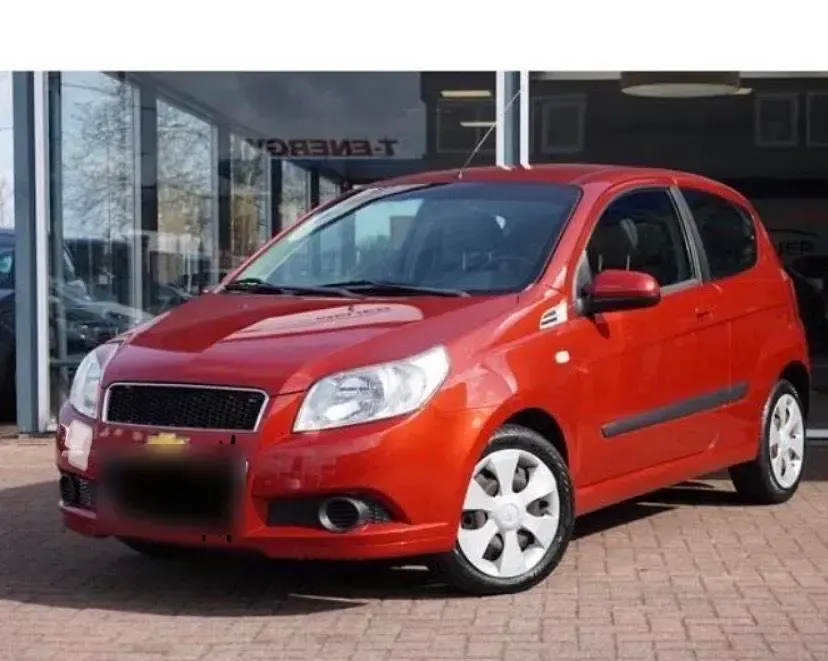 Gebraucht Chevrolet Aveo 84 PS (61 kW) 2010 Rot Kleinwagen