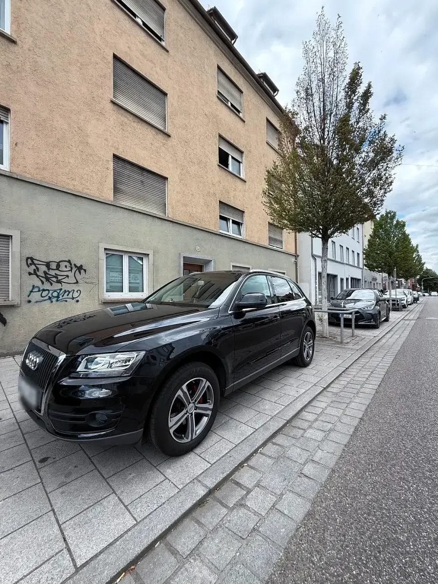 Gebraucht Audi Q5 170 PS (125 kW) 2010 Schwarz SUV