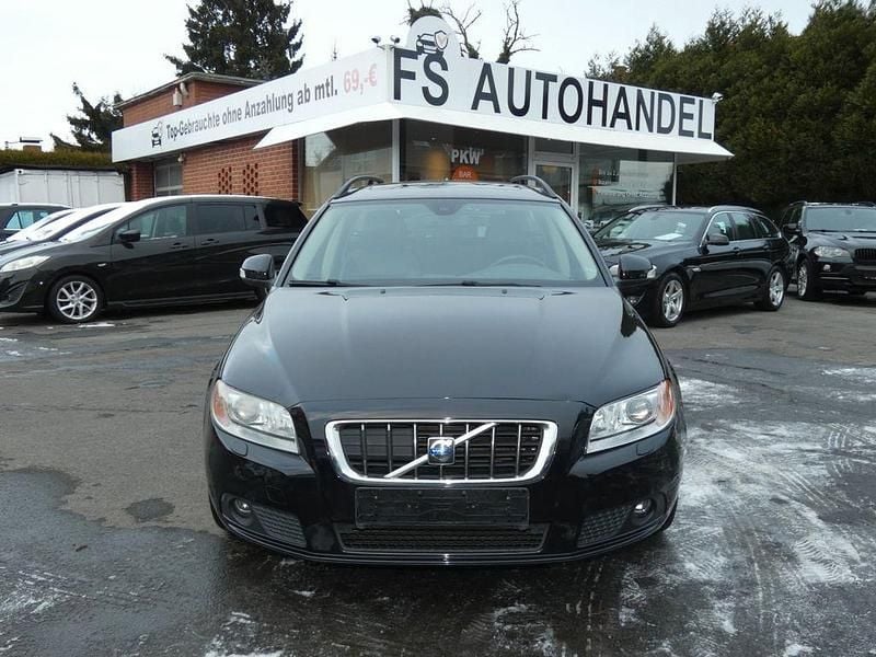 Schwarz Gebraucht 2007 Volvo V70 Summum Kombi | 6.999 € - Bild 1/4