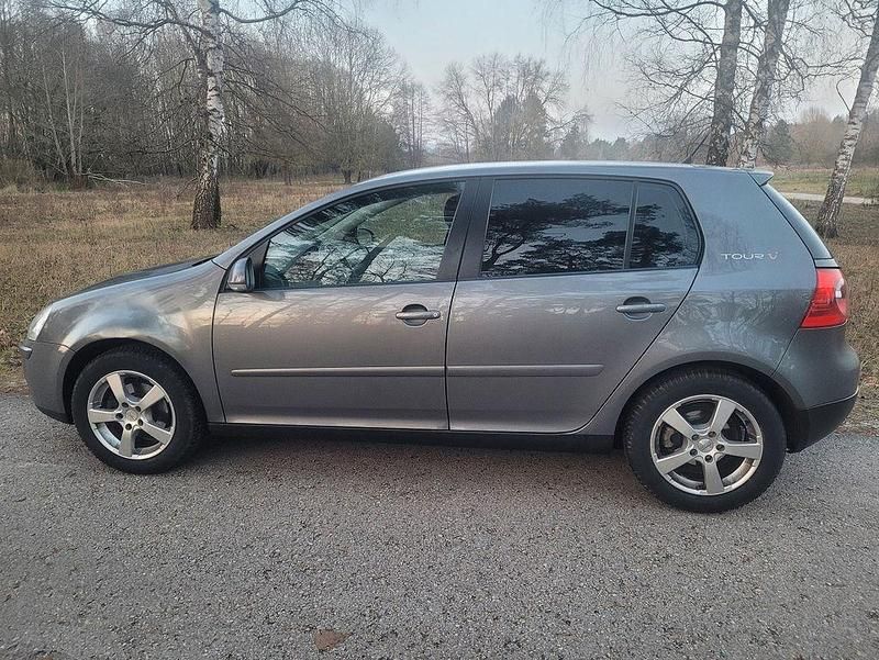 Gebraucht VW Golf V 102 PS (75 kW) 2007 Limousine