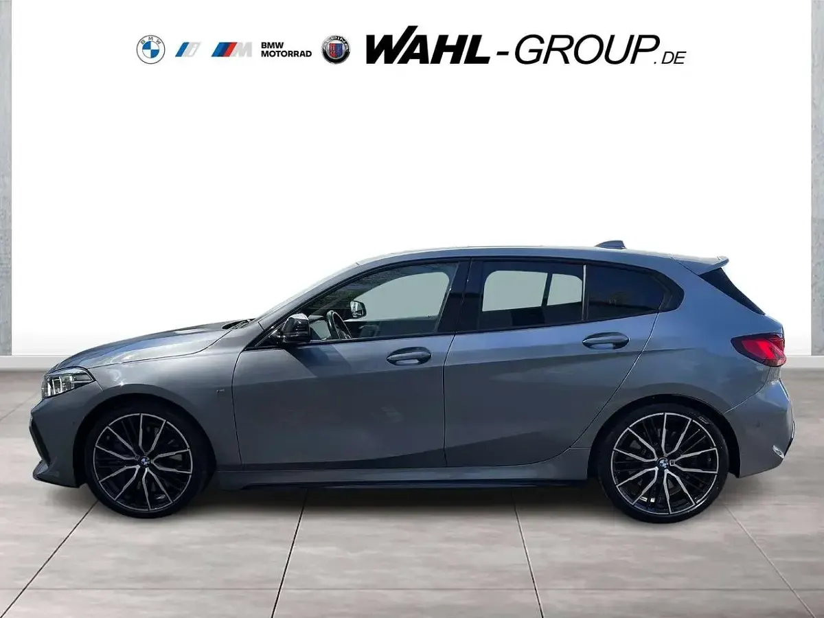 Używany BMW M135 Performance 306 KM (225 kW) 2022 Szary Hatchback