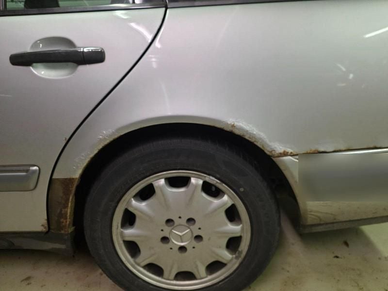 Gebraucht Mercedes E320 225 PS (165 kW) 1998 Silber Kombi