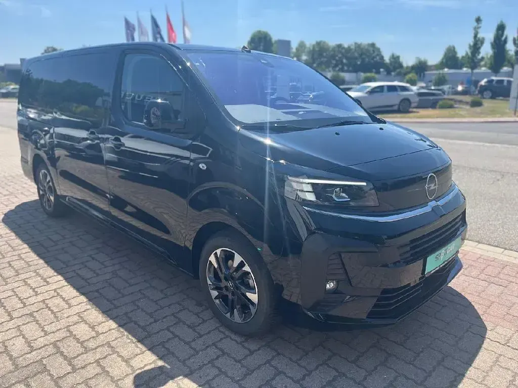 Gebraucht Opel Zafira Life Edition 177 PS (130 kW) 2024 Diamantschwarz Van / Kleinbus
