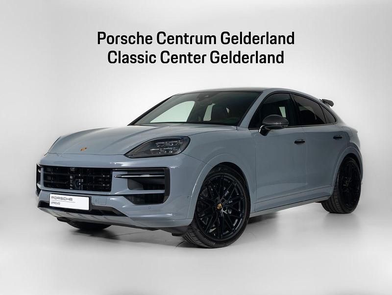 Gebraucht Porsche Cayenne 470 PS (345 kW) 2024 Grau SUV