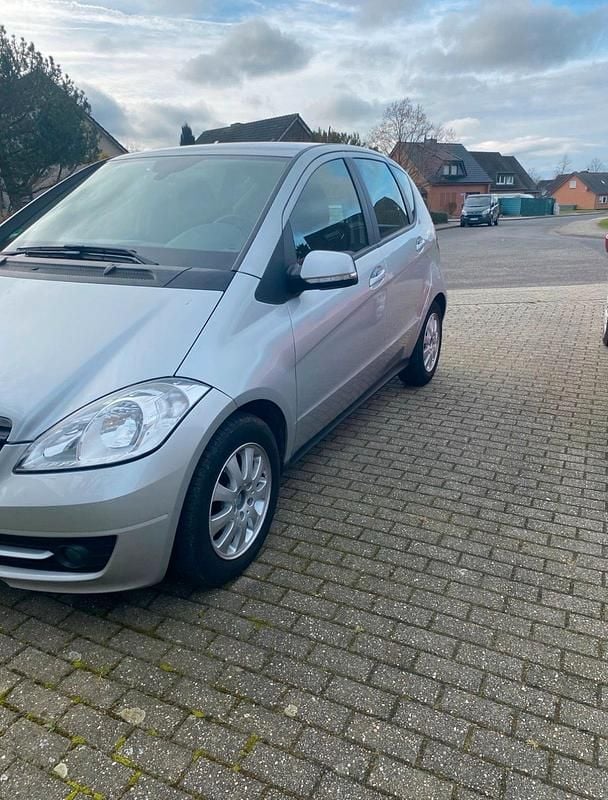Gebraucht Mercedes A160 82 PS (60 kW) 2008 Silber Limousine