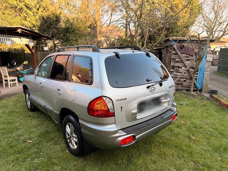 Gebraucht Hyundai Santa Fe 145 PS (106 kW) 2005 Grau SUV