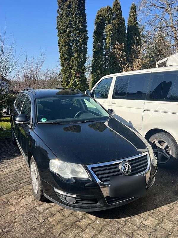 Gebraucht VW Passat 140 PS (102 kW) 2010 Schwarz Kombi