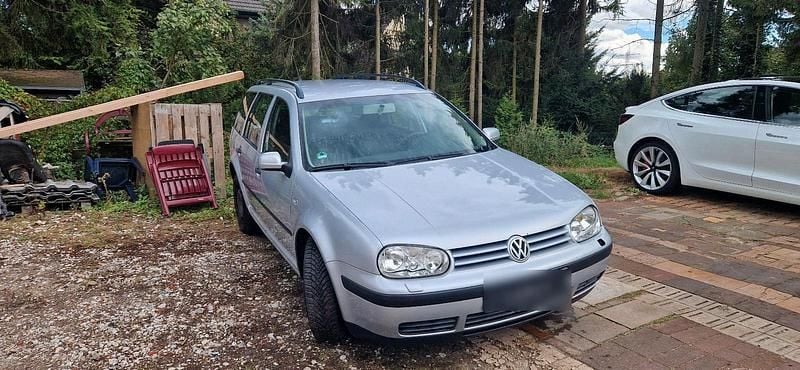 Gebraucht VW Golf IV 2004 Silber Kombi