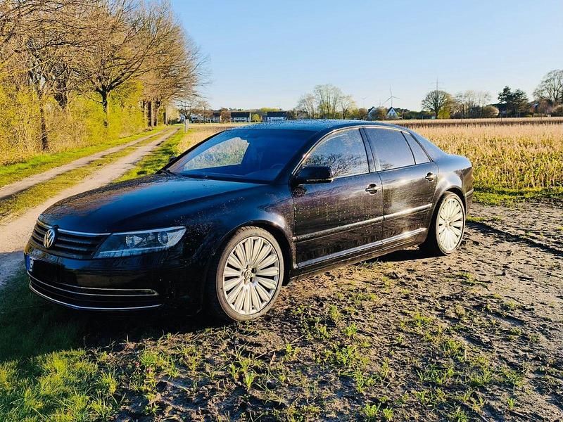 Usata VW Phaeton 245 CV (180 kW) 2015 Nero Berlina