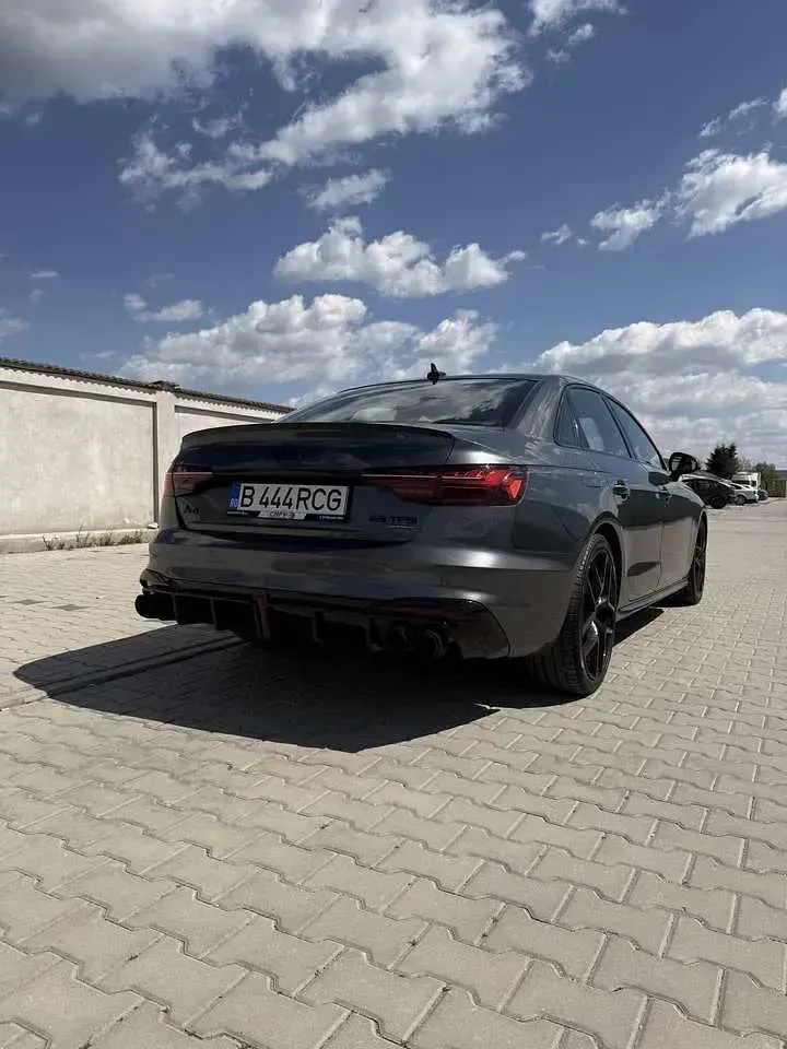 Gebraucht Audi A4 Edition .1 245 PS (180 kW) 2020 Grau Limousine