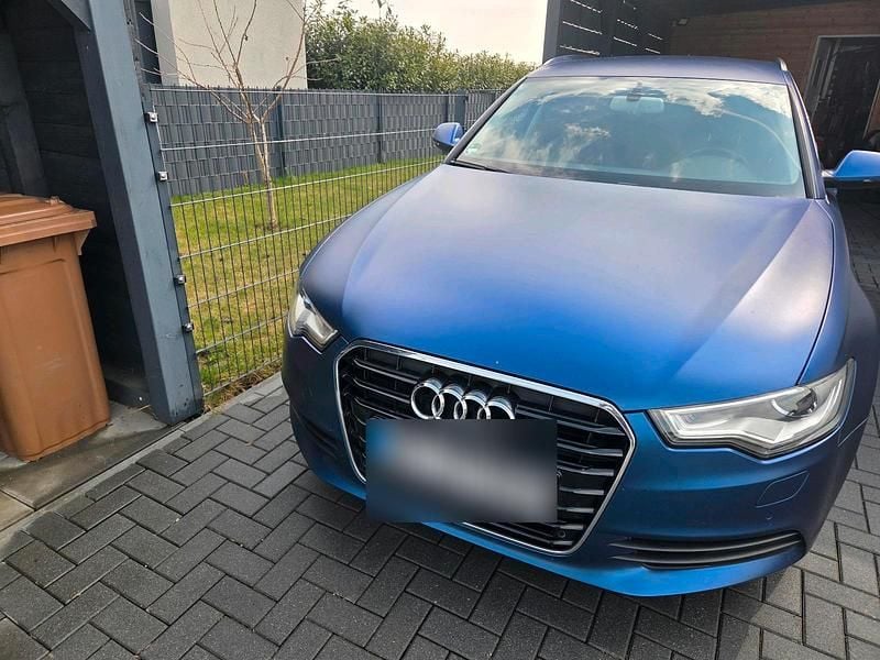 Gebraucht Audi A6 245 PS (180 kW) 2012 Blau Kombi