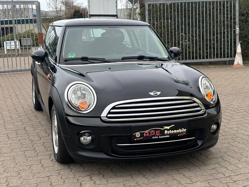 Gebraucht Mini Cooper 122 PS (89 kW) 2010 Schwarz Kleinwagen