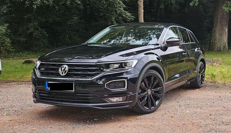 Schwarz Gebraucht 2020 VW T-Roc IQ Drive SUV | 24.299 € (Etwas zu teuer) - Bild 1/4