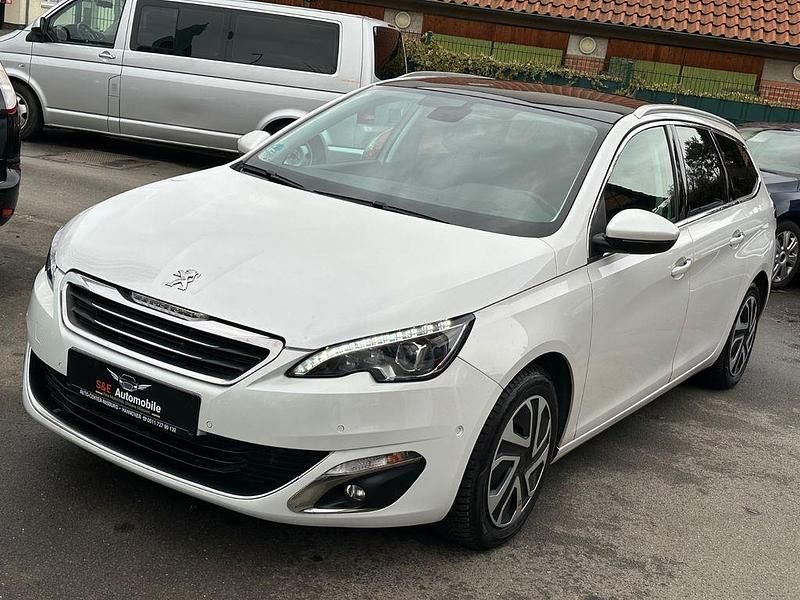 Gebraucht Peugeot 308 SW Allure 131 PS (96 kW) 2015 Weiß Kombi