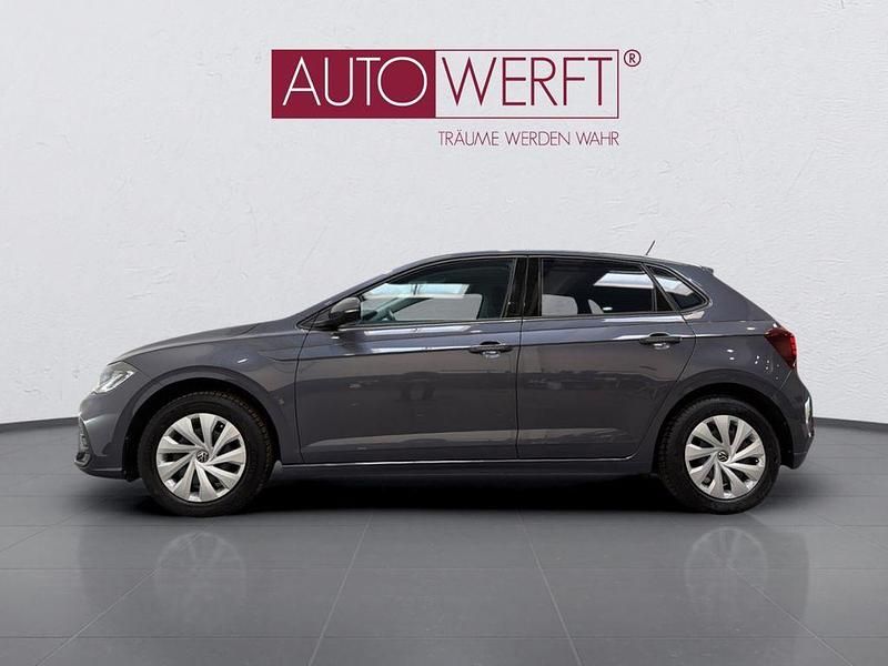 Gebraucht VW Polo Life 80 PS (58 kW) 2024 Grau Kleinwagen