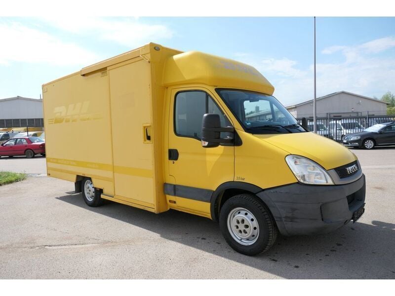 Gebraucht Iveco Daily 106 PS (77 kW) 2010 Gelb Van