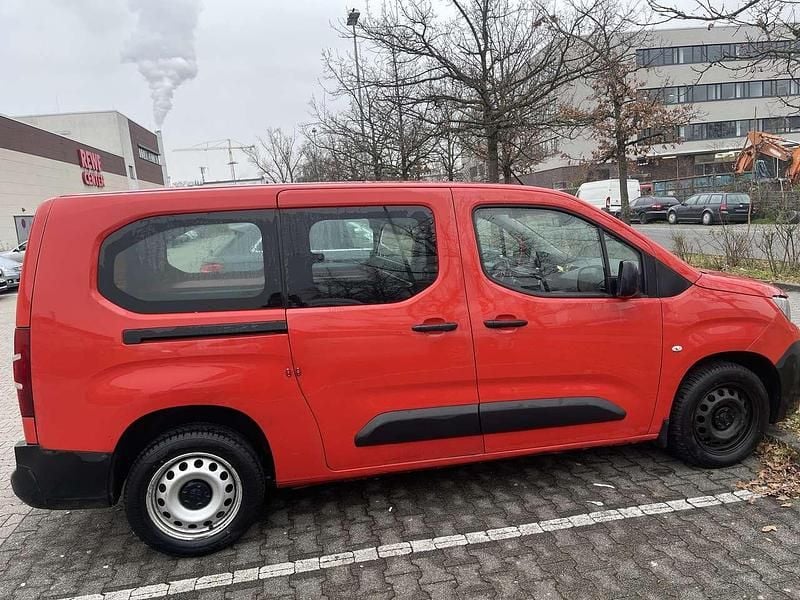 Gebraucht Peugeot Partner Premium 131 PS (96 kW) 2020 Van / Kleinbus