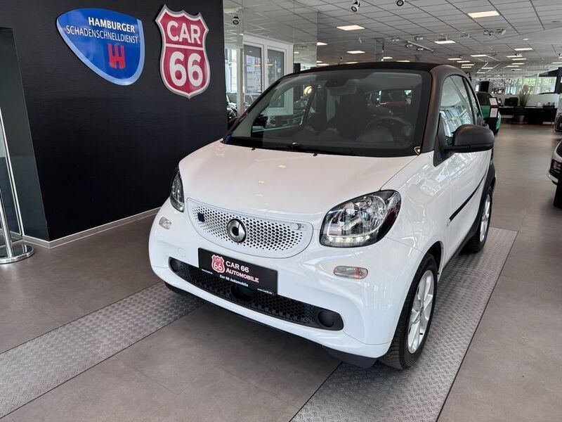 Rot Gebraucht 2019 Smart ForTwo Electric Drive Coupé | 7.490 € (Etwas zu teuer) - Bild 1/4
