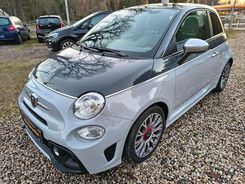 Grigio oliva Gebraucht 2021 Abarth 595 Turismo Kleinwagen | 20.899 € (Fairer Preis) - Bild 1/4