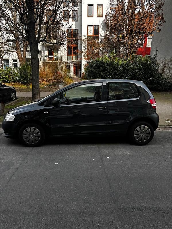 Gebraucht VW Fox 70 PS (51 kW) 2009 Andere farben Kleinwagen