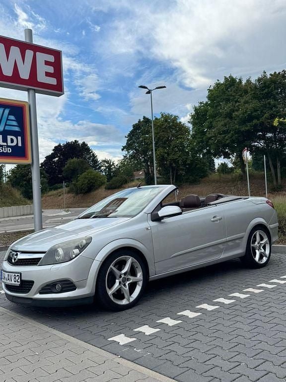 Gebraucht 2007 Opel Astra Cabriolet Edition Cabrio | 1.399 € (Superpreis) - Bild 1/4