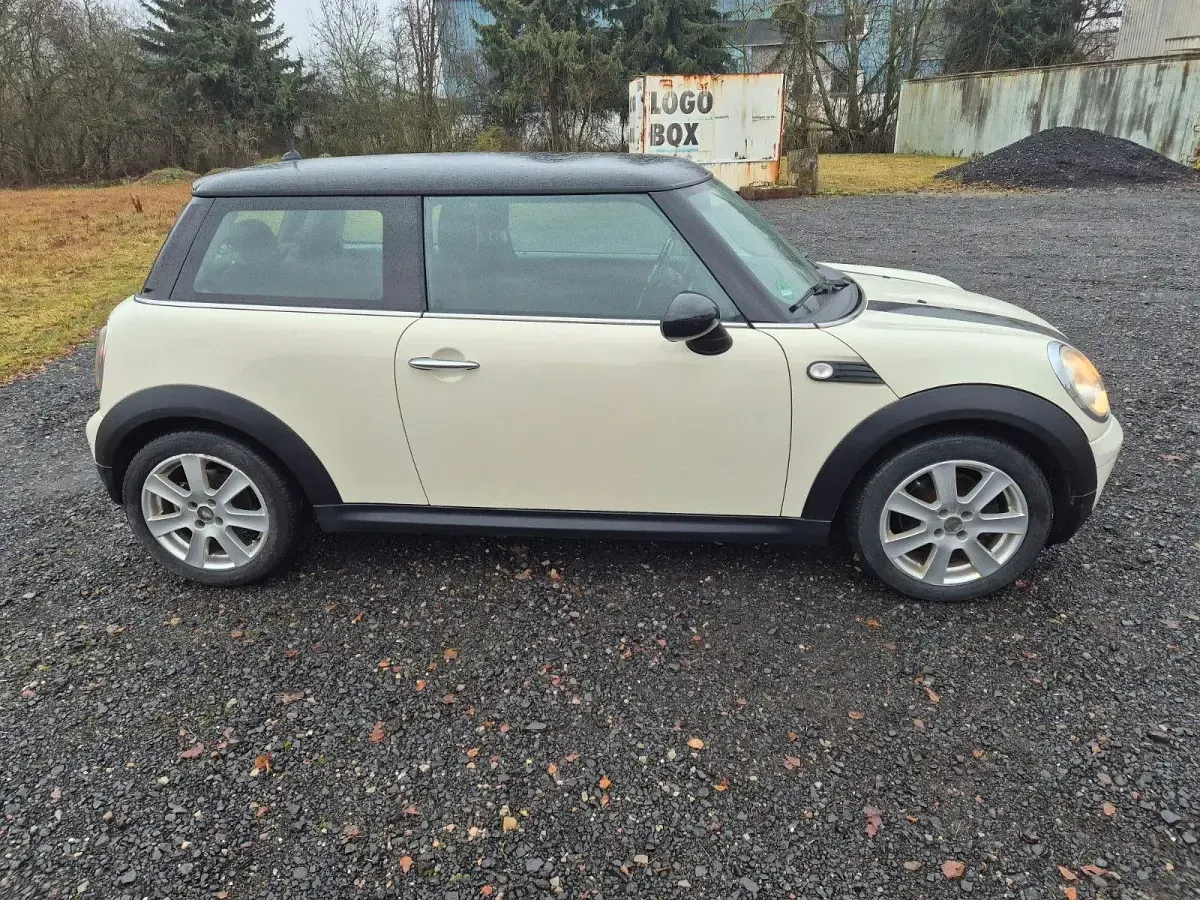 Używany Mini Cooper 120 KM (88 kW) 2008 Hatchback