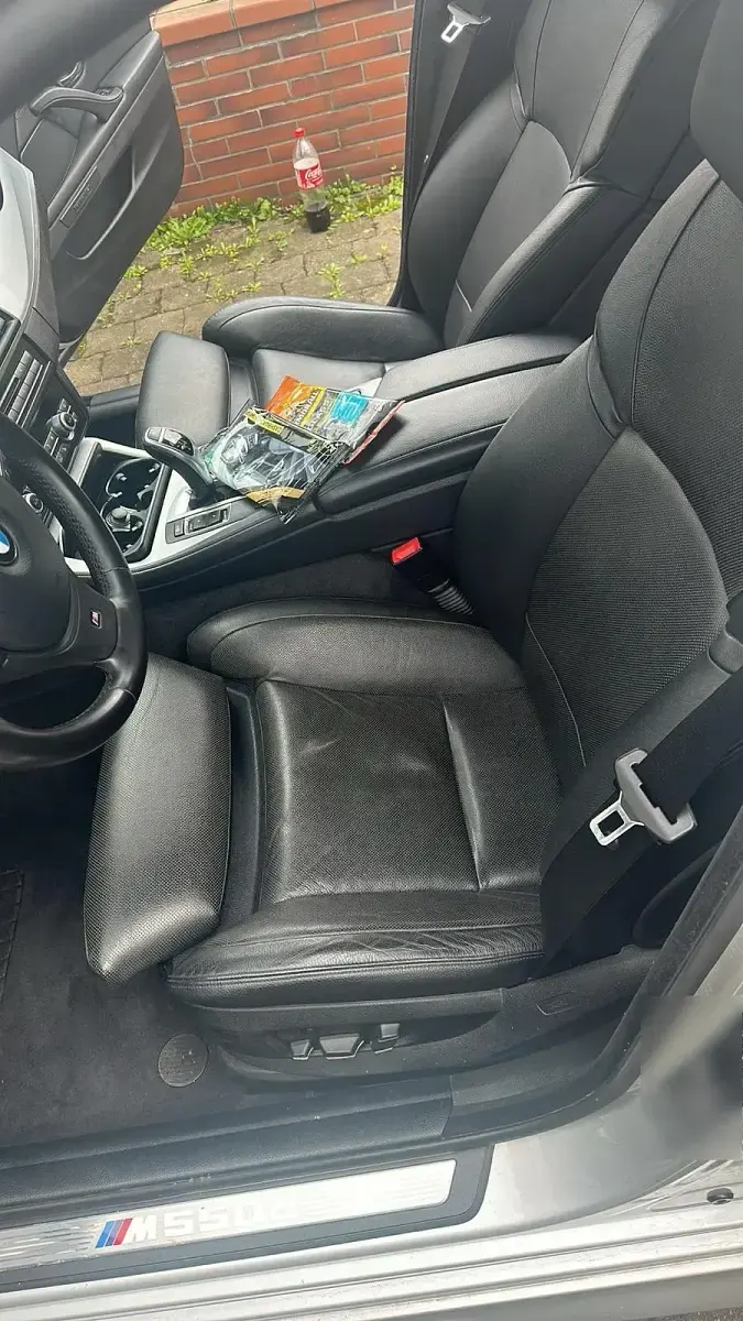 Używany BMW M550 420 KM (308 kW) 2012 Srebrny Sedan/Limuzyna