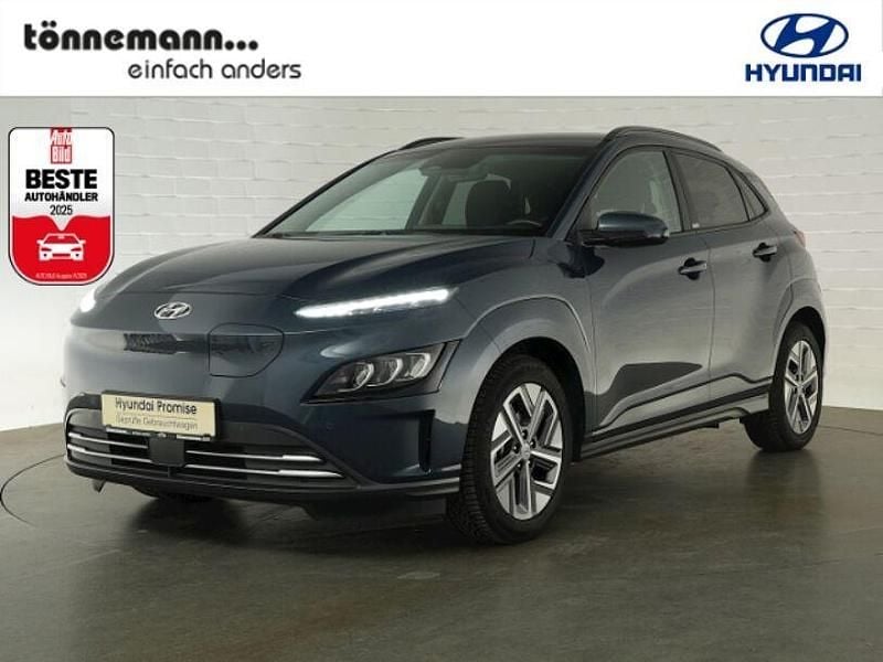Blau Gebraucht 2021 Hyundai Kona Trend SUV | 20.824 € (Fairer Preis) - Bild 1/3