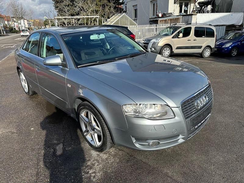 Grau Gebraucht 2007 Audi A4 Limousine | 6.990 € (Teuer) - Bild 1/4