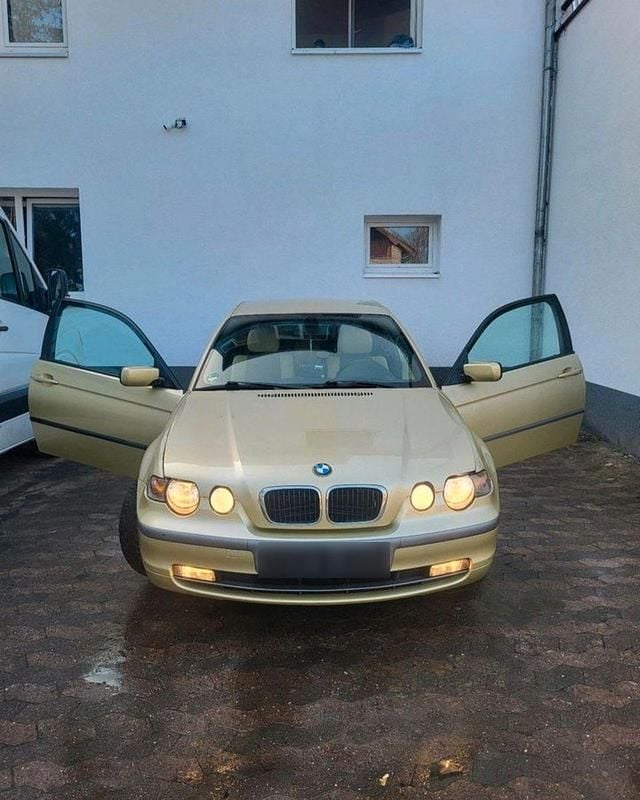 Gebraucht BMW 316 2001 Gold Coupé