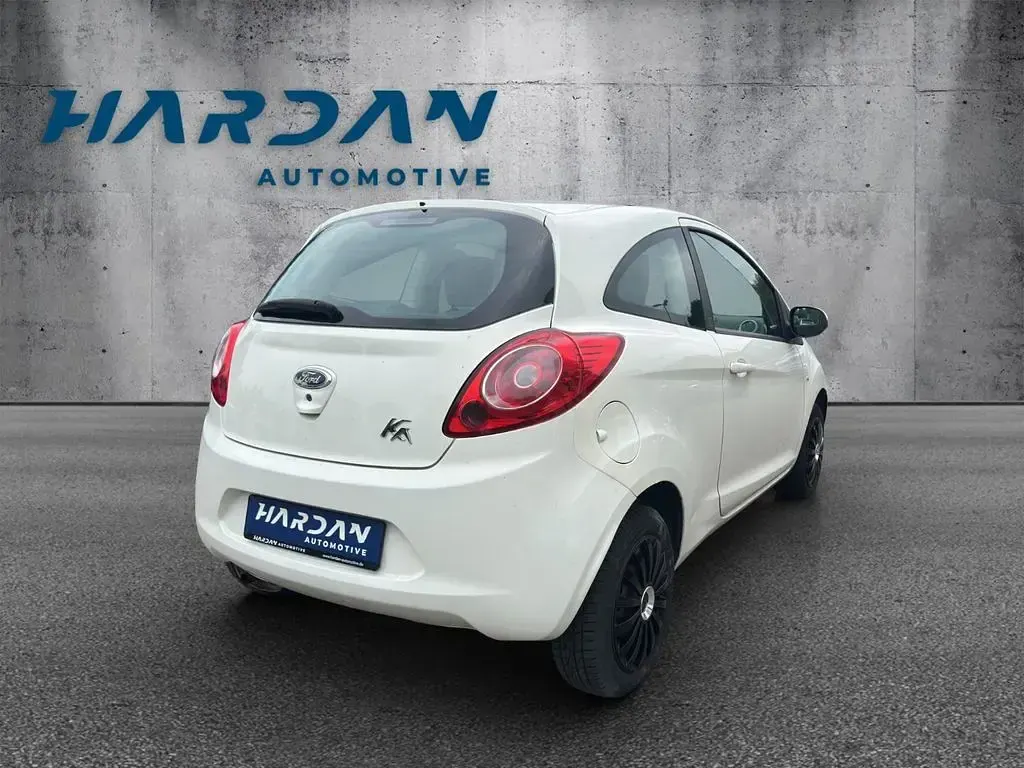 Gebraucht Ford Ka Trend 69 PS (50 kW) 2009 Weiß Kleinwagen
