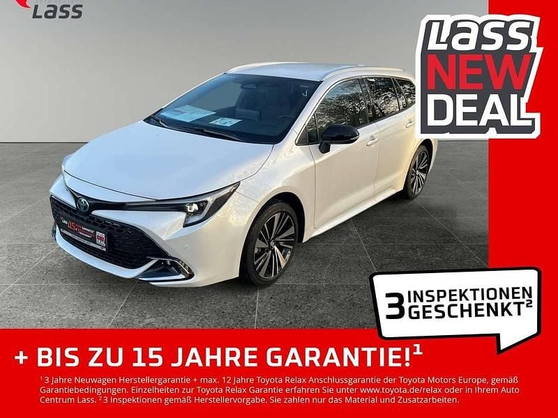 Platinum white pearl mc. Neu 2025 Toyota Corolla Kombi | 31.390 € (Superpreis) - Bild 1/4