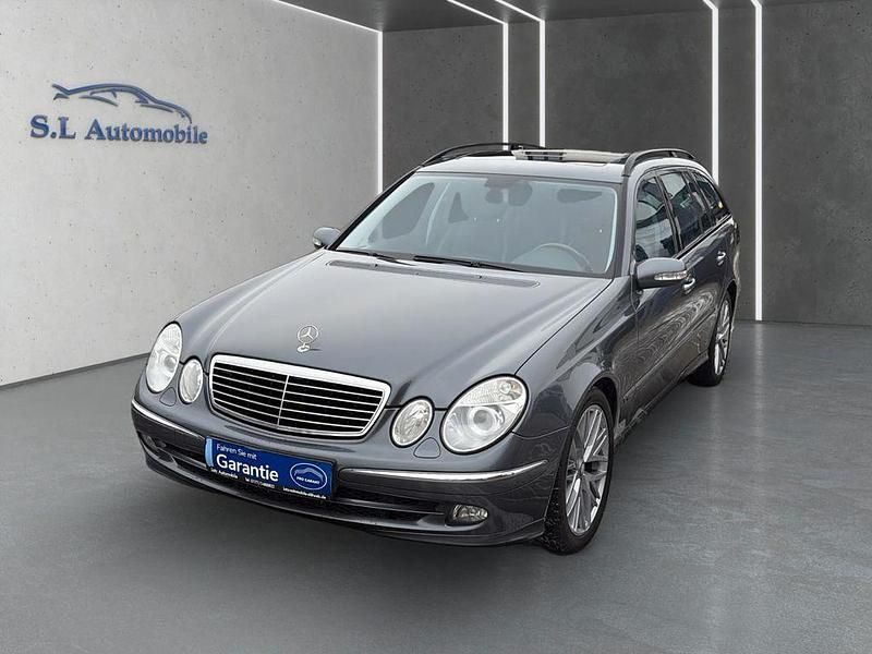Gebraucht Mercedes E200 163 PS (119 kW) 2006 Grau Kombi