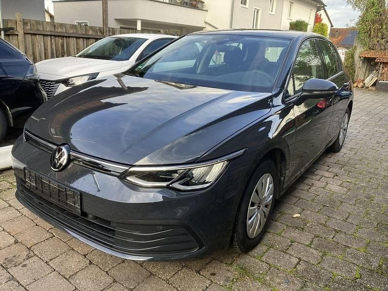 Grau Gebraucht 2021 VW Golf VIII Limousine | 14.800 € (Superpreis) - Bild 1/4