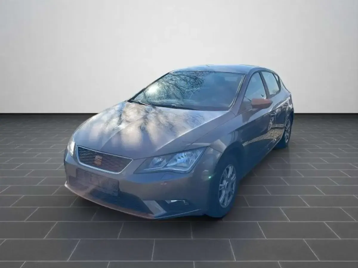 Second-hand Seat Leon Style 110 CP (80 kW) 2015 Gri Hatchback