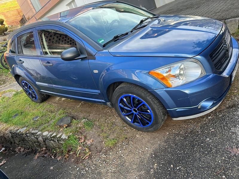 Gebraucht Dodge Caliber 140 PS (102 kW) 2008 Blau Kleinwagen
