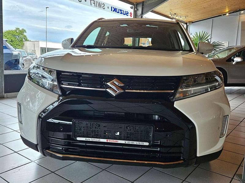 Neu Suzuki Vitara Comfort+ 129 PS (94 kW) 2025 Weiß SUV