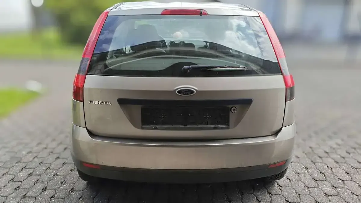 Gebraucht Ford Fiesta 68 PS (50 kW) 2002 Bronze Kleinwagen