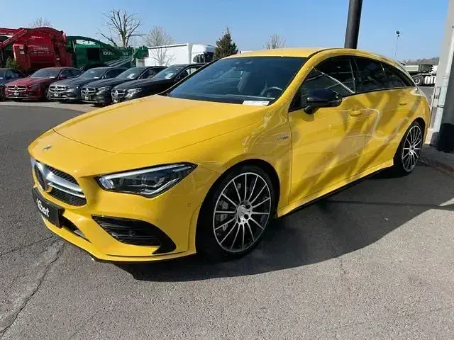 Gebraucht Mercedes CLA35 AMG AMG 306 PS (225 kW) 2022 Gelb Coupé