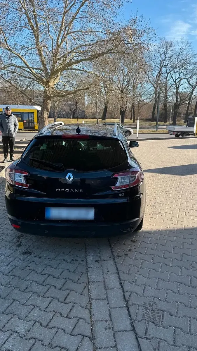 Gebraucht Renault Mégane 110 PS (80 kW) 2011 Schwarz Kleinwagen