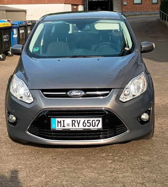 Grau Gebraucht 2014 Ford C-MAX Titanium Van / Kleinbus | 9.480 € (Teuer) - Bild 1/4