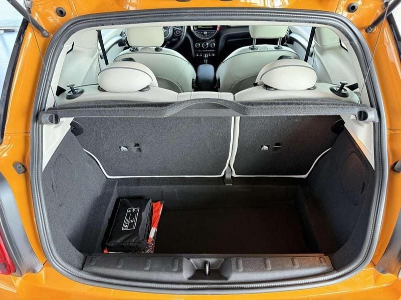 Käytetty Mini Cooper S Coupé 192 HP (141 kW) 2014 Oranssi Coupe - kaksiovinen