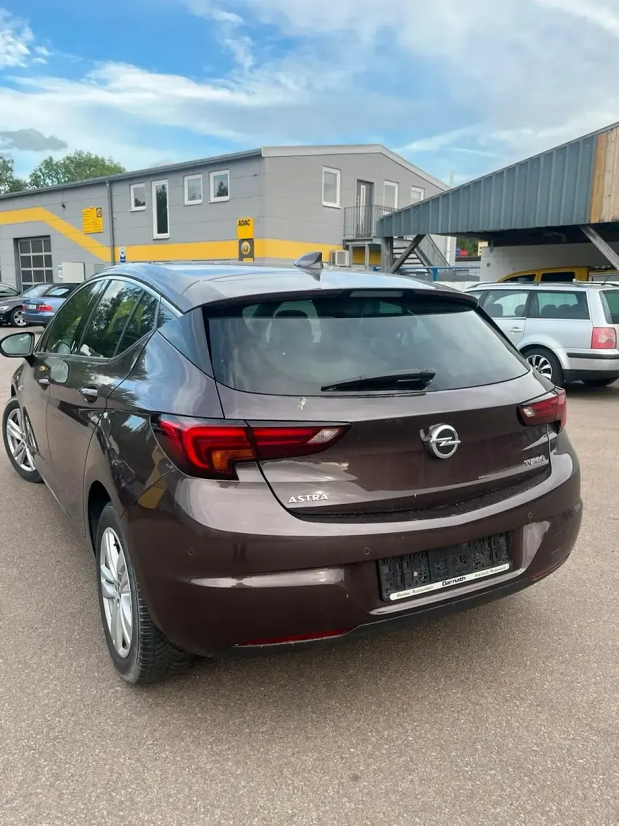 Occasion Opel Astra 150 ch (110 kW) 2017 Marron Berline