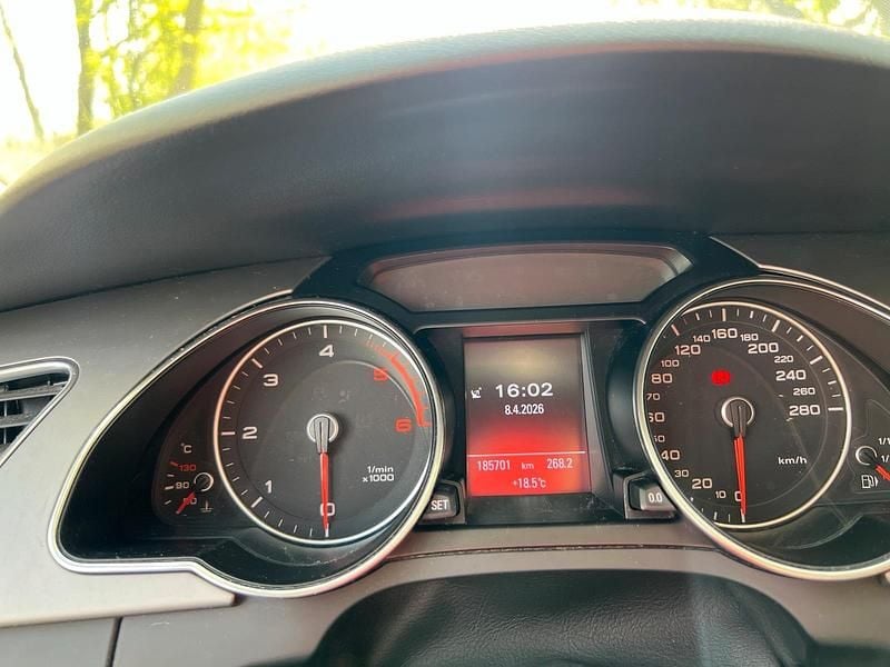 Gebraucht Audi A5 177 PS (130 kW) 2014 Weiß Coupé